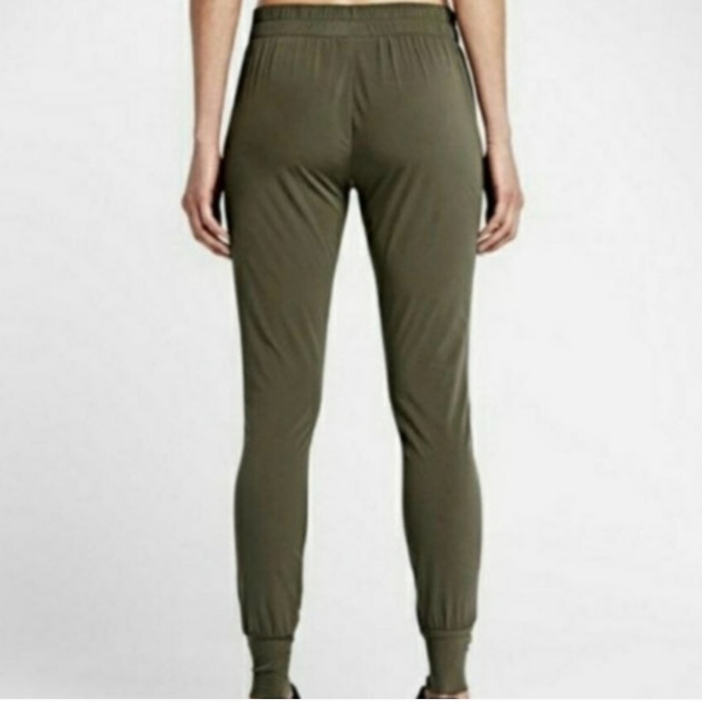 NIKE bliss Lux nylon joggers